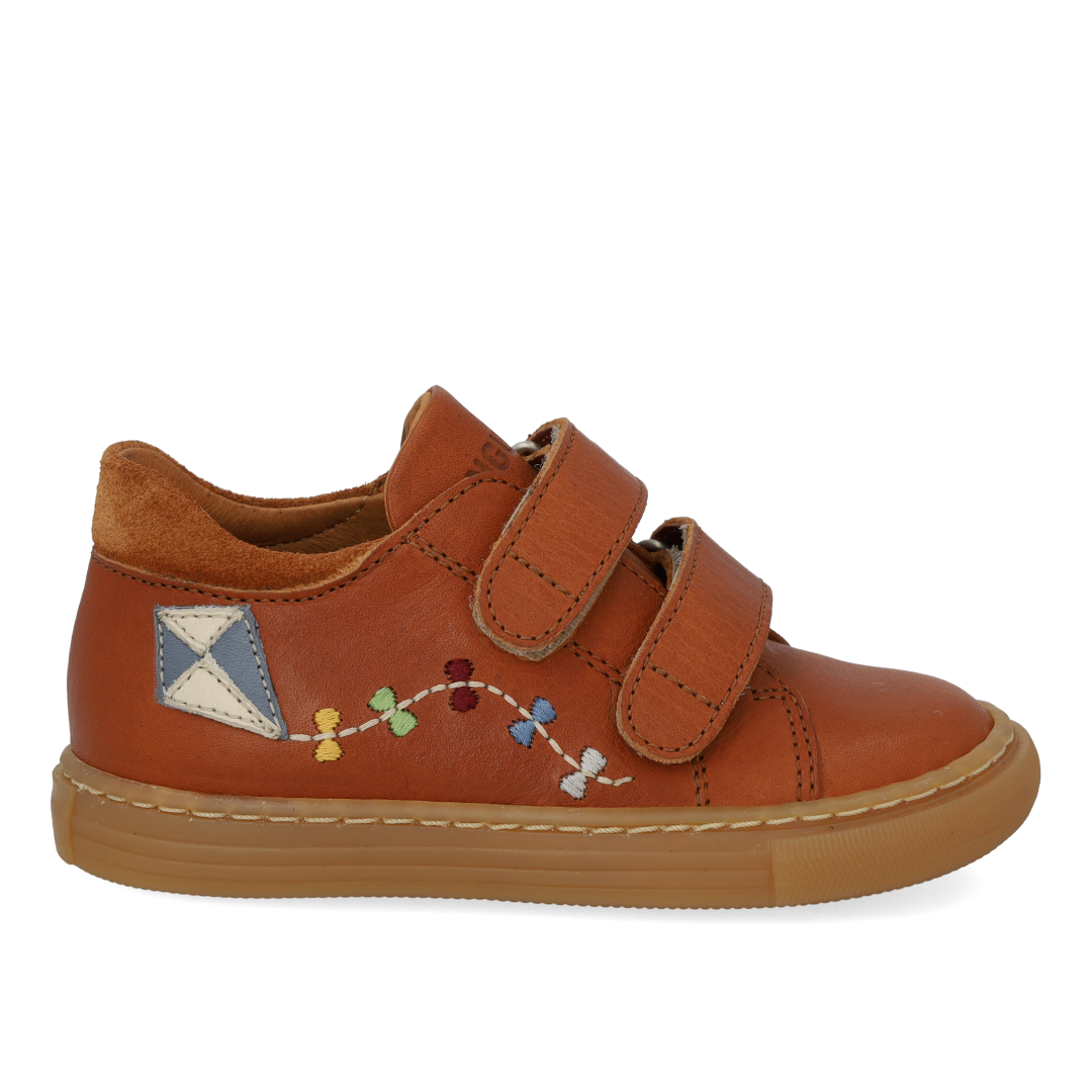 Sneaker mit Drachendetail