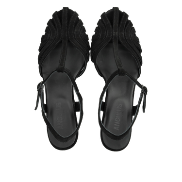 Sandale mit schönem organischem Frontdetail