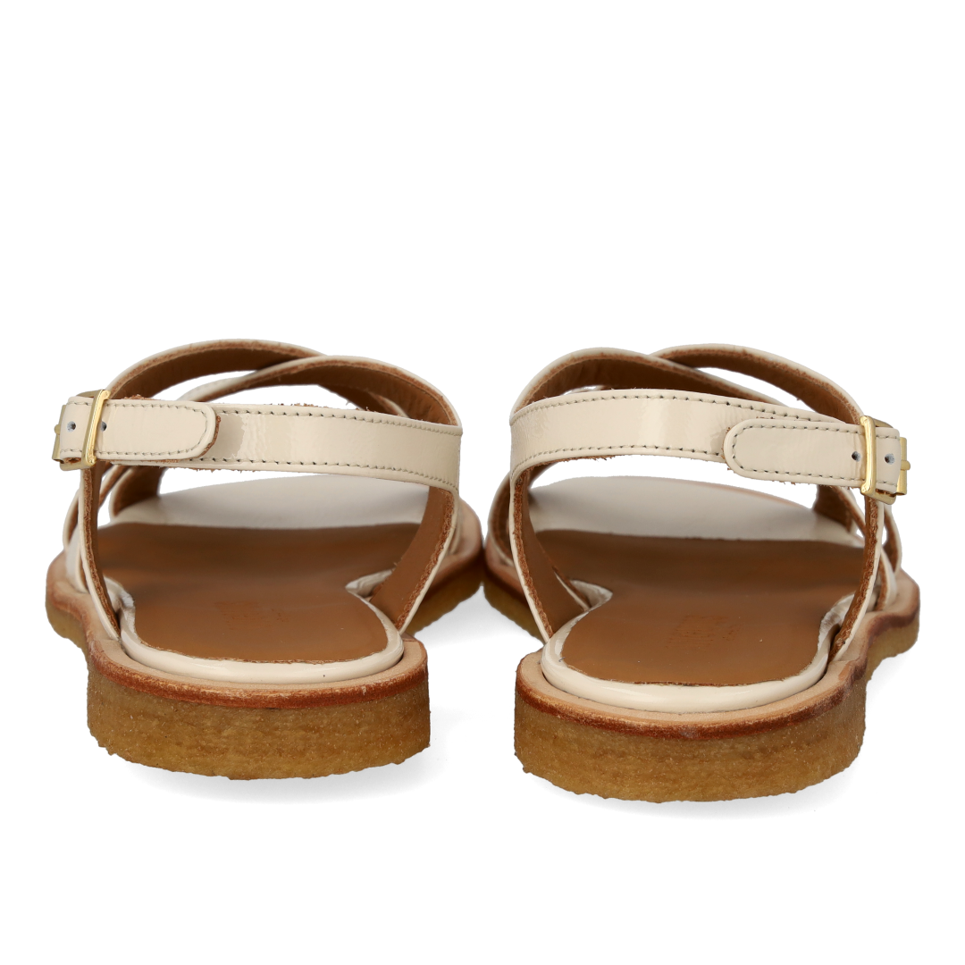 Sandale mit Riemendetails