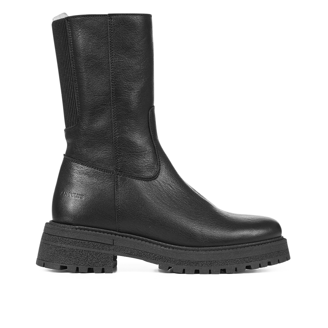Mittelhoher Stiefel mit Gummizug und Reißverschluss