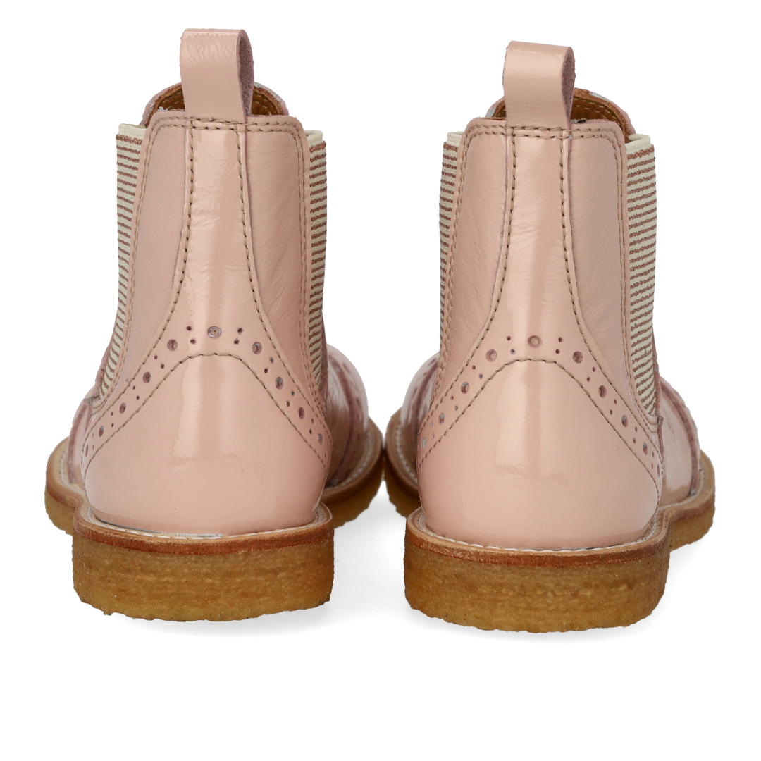 Chelsea-Stiefel mit dekorativem Brogue-Lochmuster