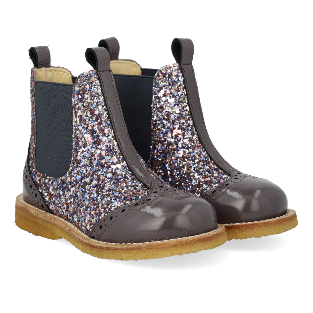 Chelsea-Stiefel mit Brogue-Lochmuster