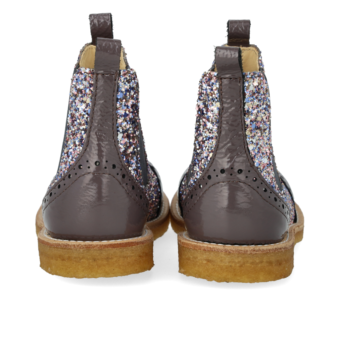 Chelsea-Stiefel mit Glitzer und Brogue-Details