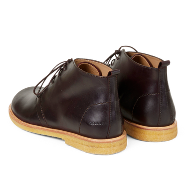 Desert Boot mit Schnürung