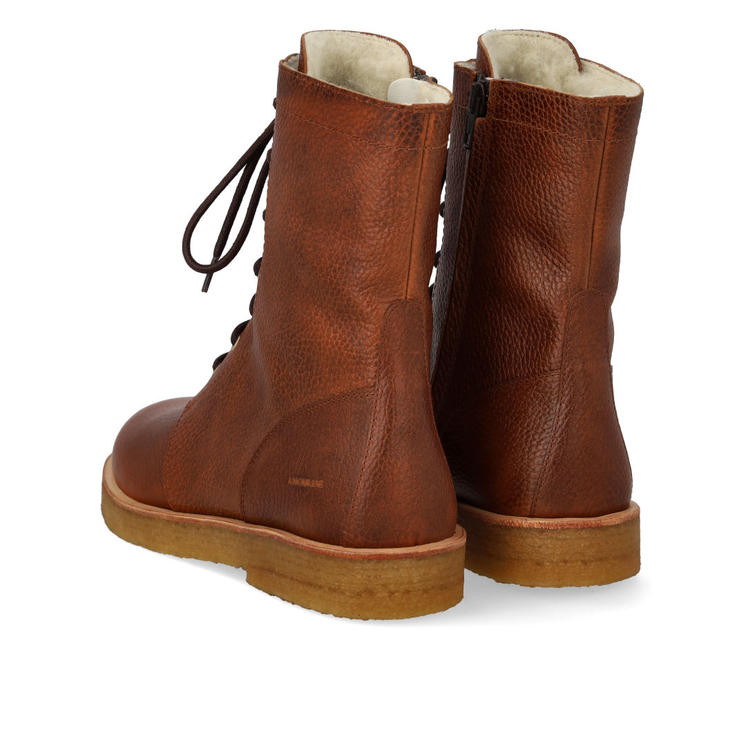 Schnürstiefel mit Wollfutter