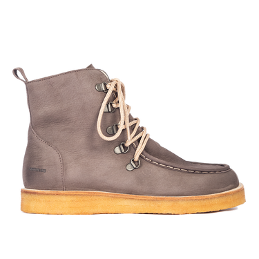 Stiefel mit Wollfutter und weiter Passform