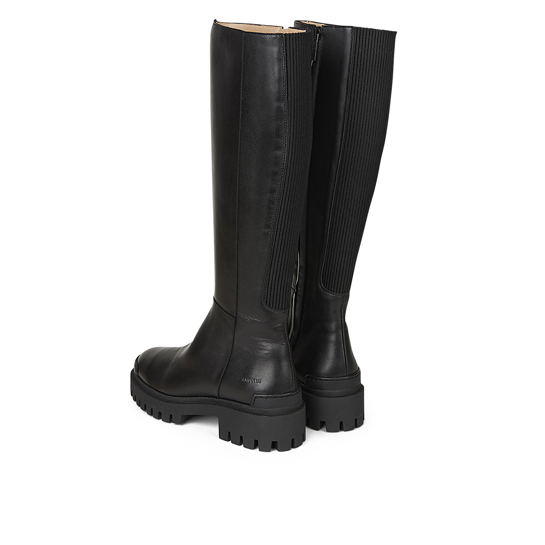 Langschaftstiefel