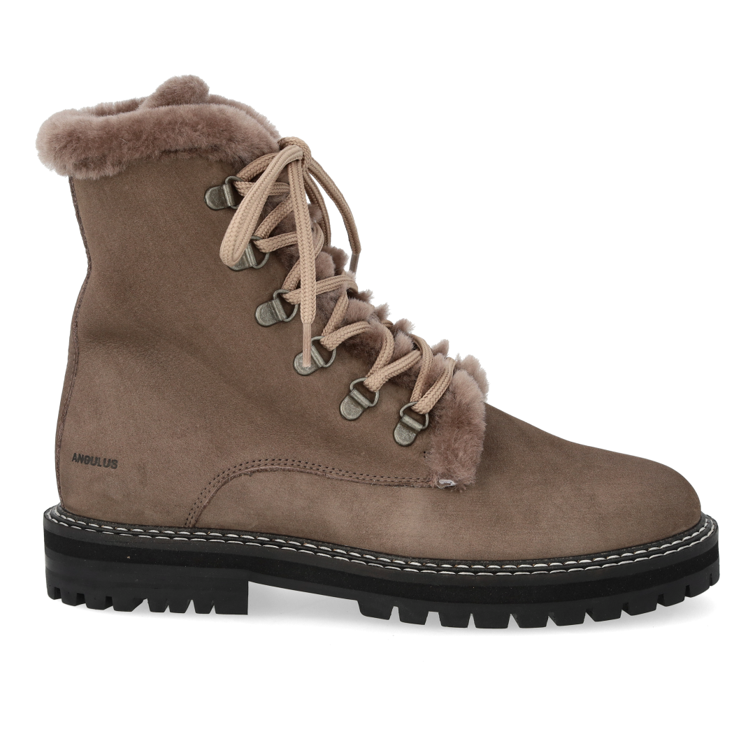 Klobiger Schnürstiefel mit weichem Merino-Futter