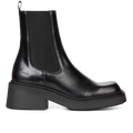 Stiefel mit Gummizug