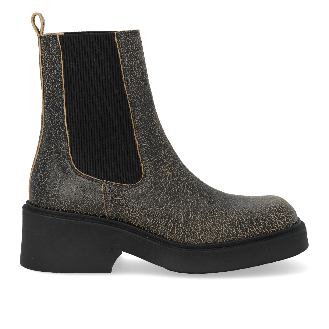 Stiefel mit Gummizug