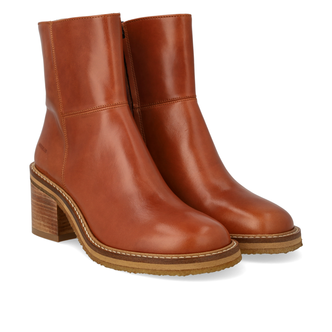 Stiefelette mit Blockabsatz und Reißverschluss