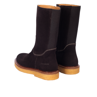 Klassischer Lederstiefel mit Kontrastnähten