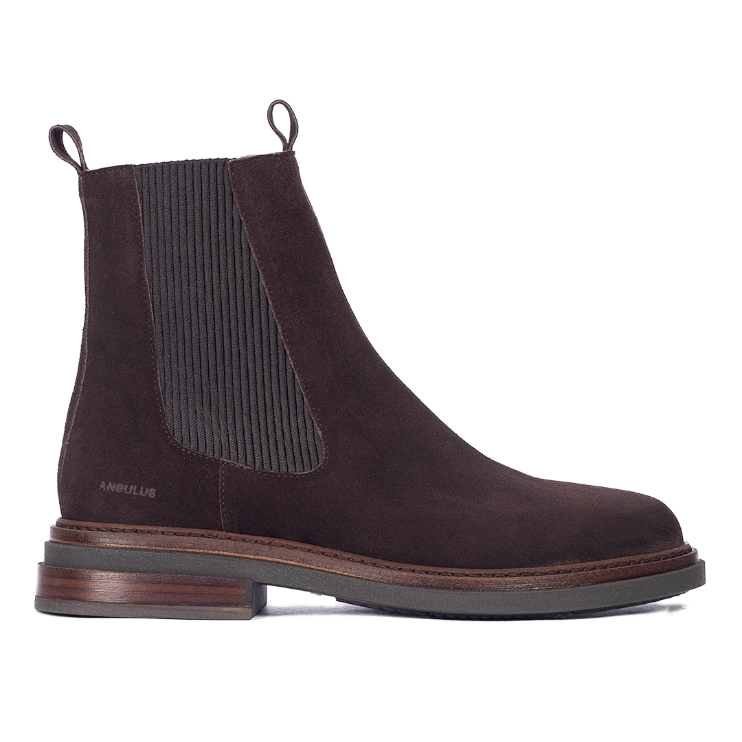 Stiefel mit Gummizug