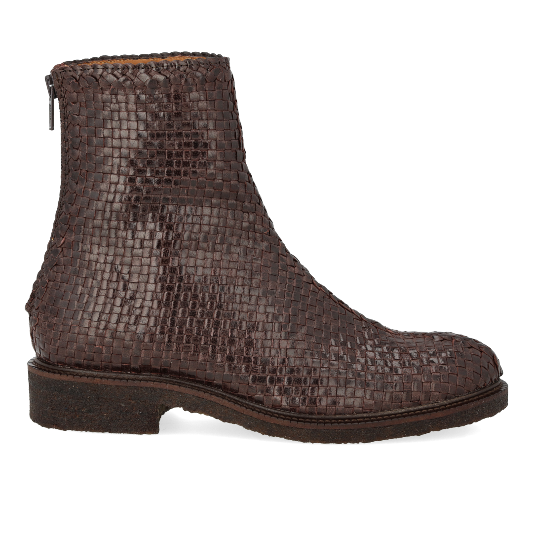 Handgeflochtener Stiefel