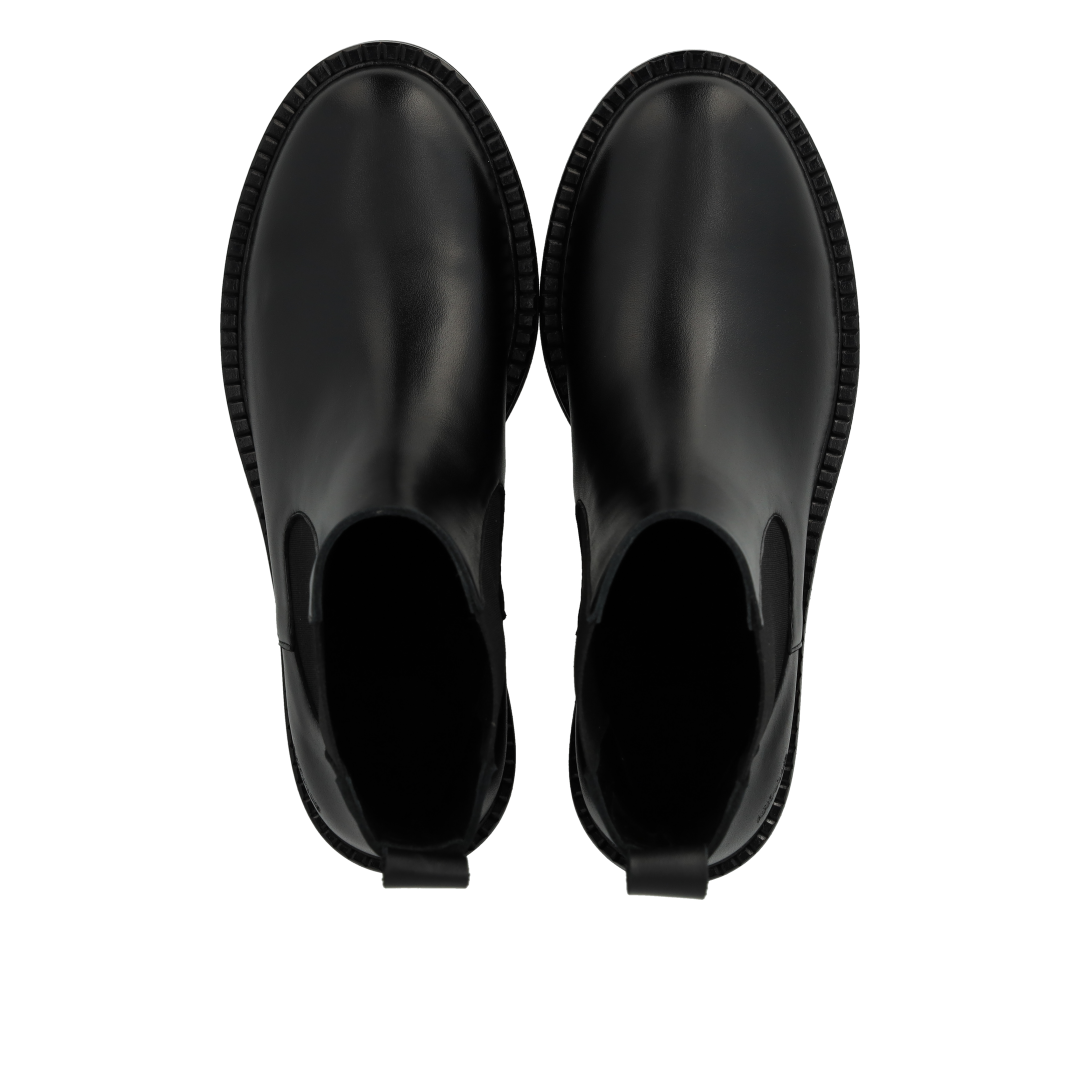 Minimalistische Chelsea-Stiefel mit klobiger Sohle