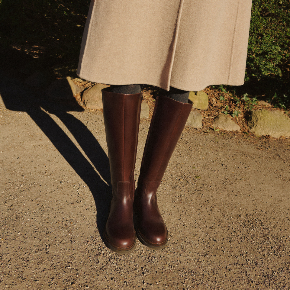 Stiefel mit langem Schaft