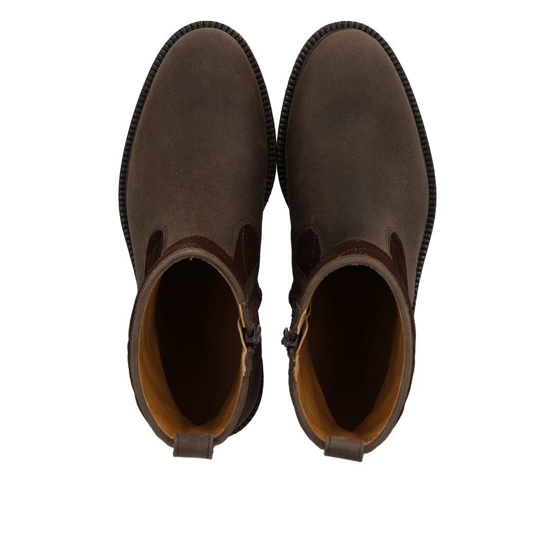 Stiefel mit Steppung