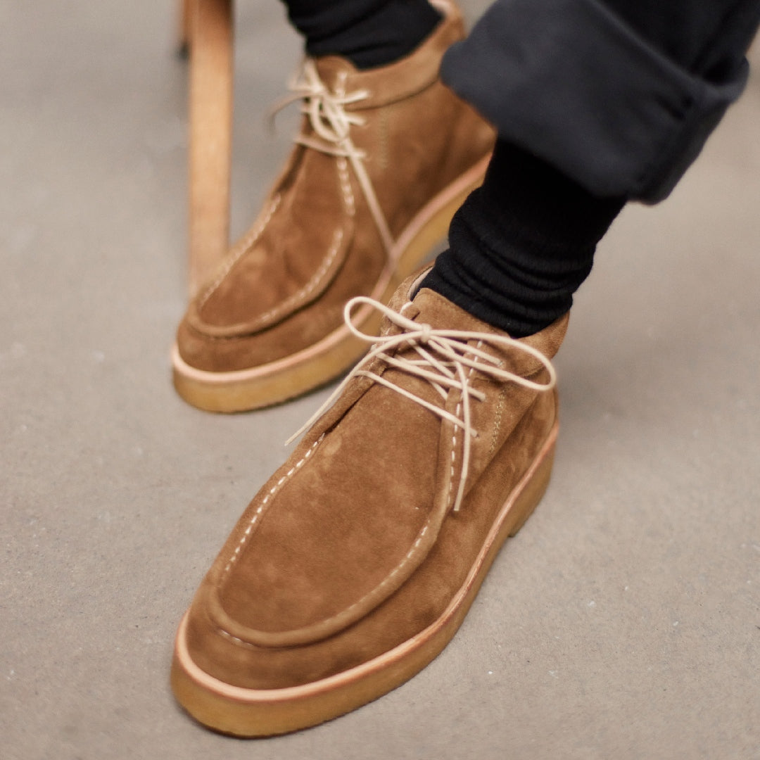 Knöchelhoher Schnürstiefel