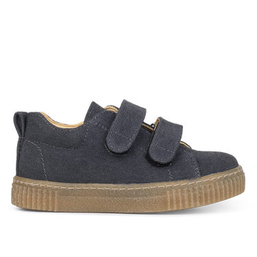 Sneaker mit Klettverschluss